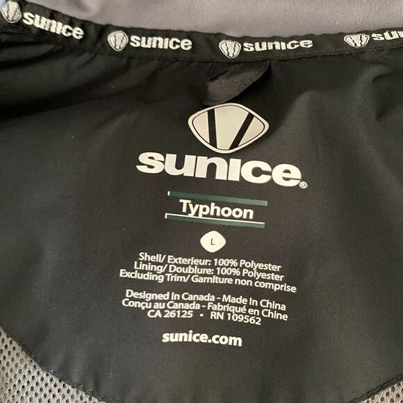 Sunice Typhoon Golf Jacket - Picture 6 of 9